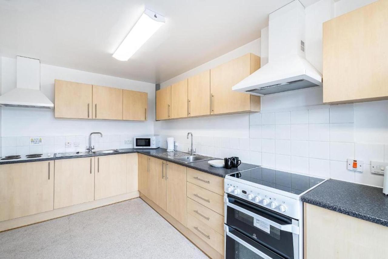 En Suite Rooms, Gillingham - Sk Exterior foto